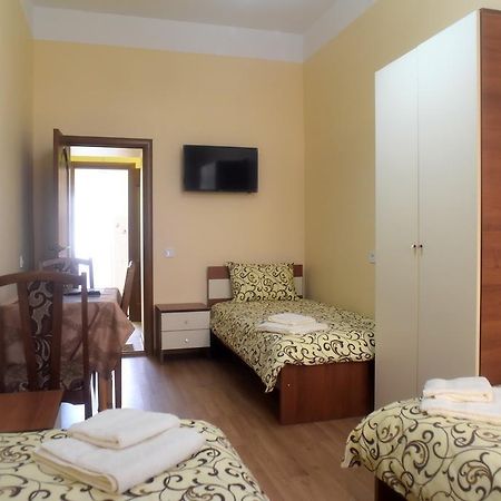 Apartment On Voloshyna Lviv Extérieur photo