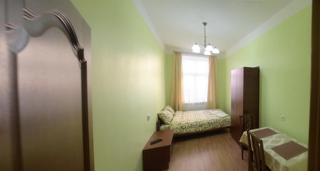 Apartment On Voloshyna Lviv Extérieur photo