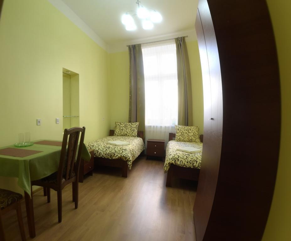 Apartment On Voloshyna Lviv Extérieur photo